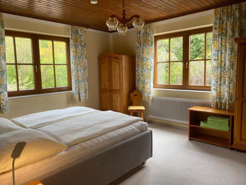 Haus Lindenhofer Apartamento Emmersdorf an der Donau Quarto foto